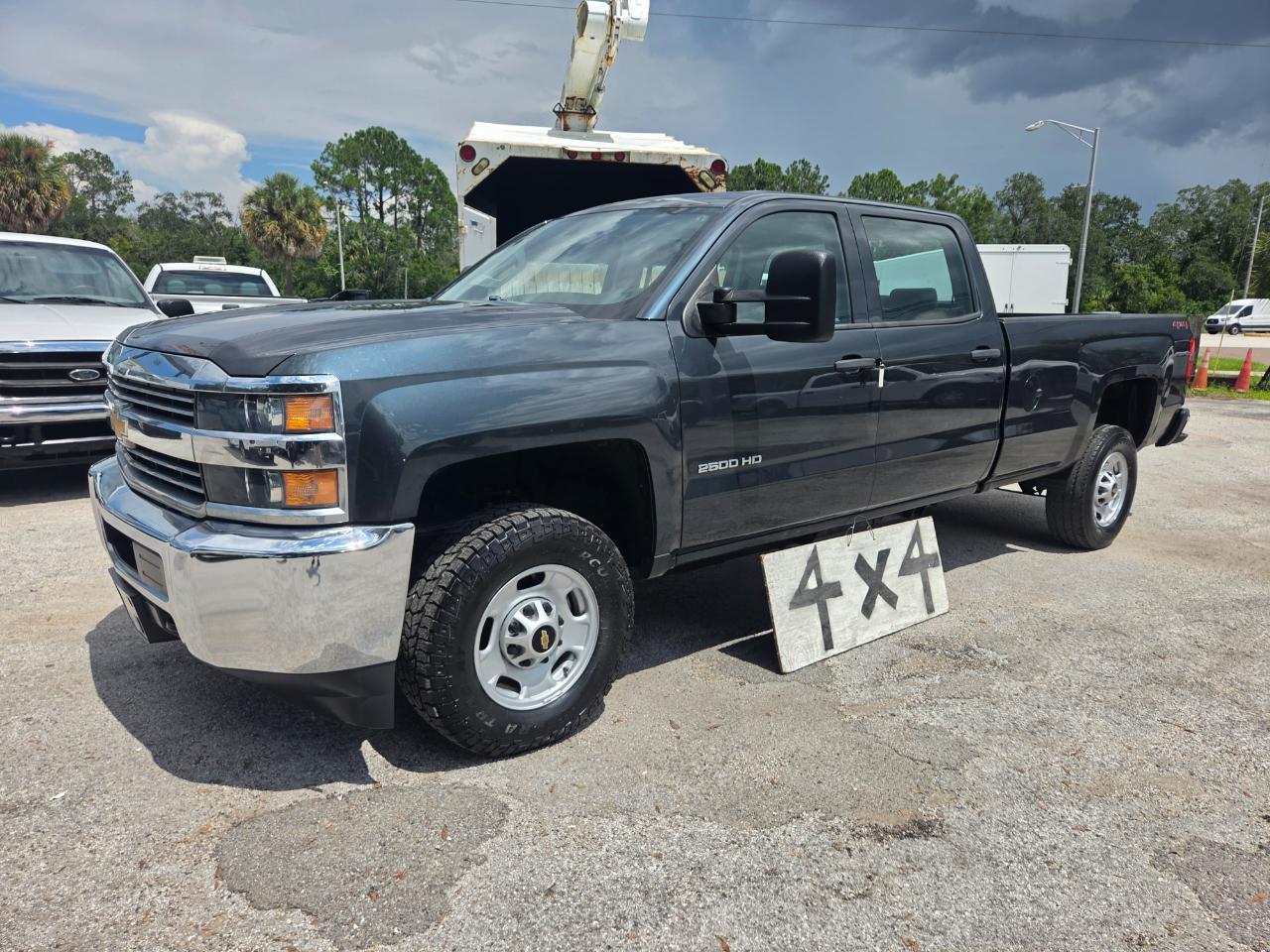 chevrolet silverado 2500hd 2018 1GC1KUEGXJF261341 image chevrolet silverado 2500hd 2018 1GC1KUEGXJF261341 image